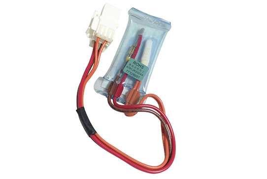 Ремонт с заменой плавкого предохранителя холодильника в Клине